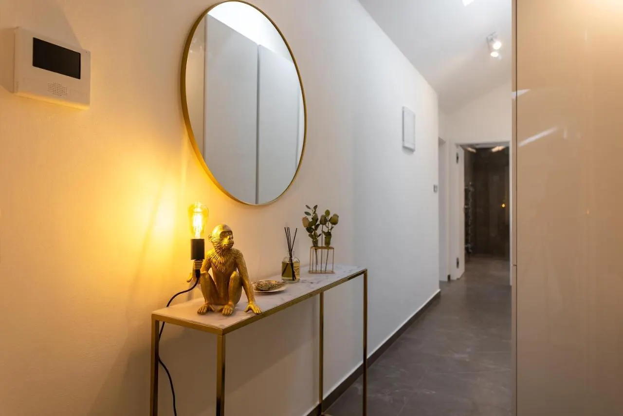 Apartment Luxurious, Charming Studio Perfect For Couples Prague
